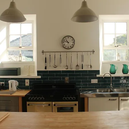 The Old Schoolhouse New Quay